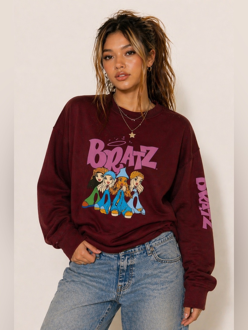 Bratz Women’s XL Burgundy Graphic Crewneck Sweatshirt Y2K Dolls Fuzzy Logo 2000s